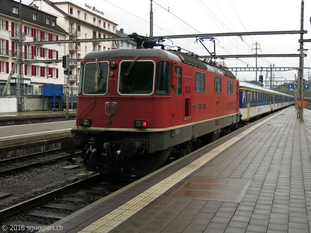 SBB Re 4/4 II 11303